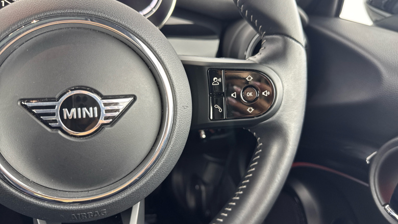 MINI Hatchback 1.5 Cooper Sport 3dr Auto Petrol Hatchback